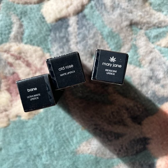 Melt Ultra-Matte Lipsticks- Mary Jane, Old Rose, and Bane - Picture 2 of 7